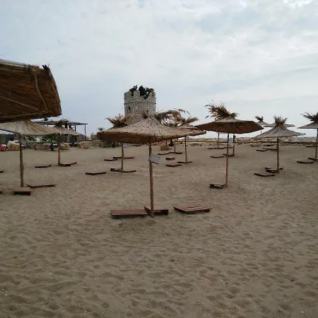 Private In Saint Elena *