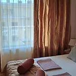 Private In Saint Elena Apartmán *