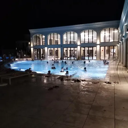 Private In Saint Elena Apartament