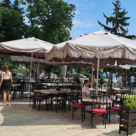 Apartament Private In Saint Elena
