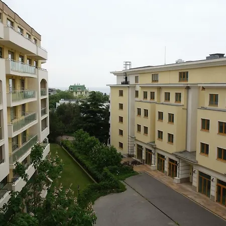 Private In Saint Elena * St Constantin et Helena