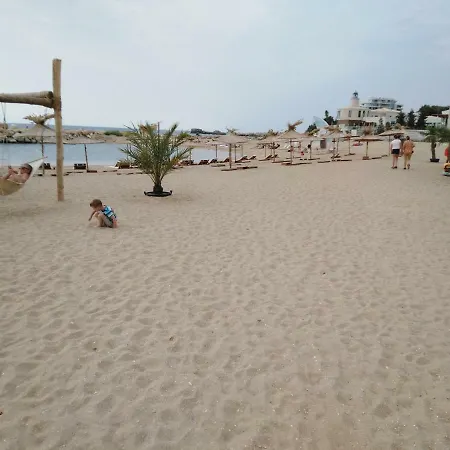 דירה Private In Saint Elena סנט קונסטנטין והלנה