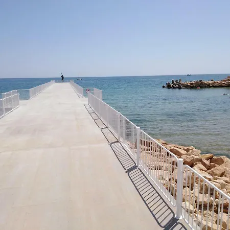 Private In Saint Elena