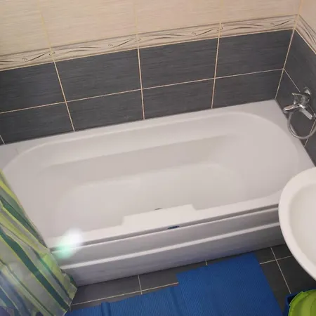 Private In Saint Elena דירה סנט קונסטנטין והלנה