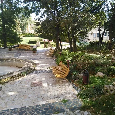 Private In Saint Elena דירה סנט קונסטנטין והלנה