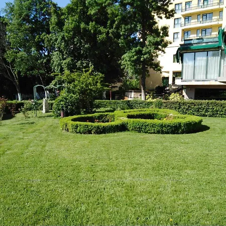 Private In Saint Elena St Constantin et Helena