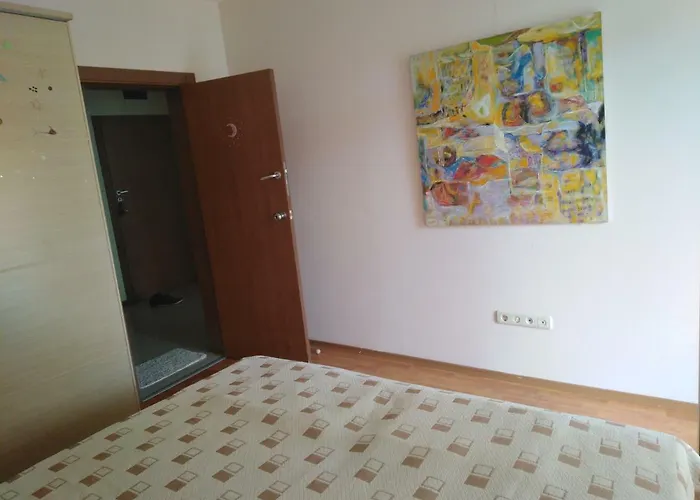 Private In Saint Elena * Szent Konstantin és Elena